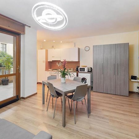 Best Way Rent - Appartamento Con Terrazzo Zona Sempione Milano Esterno foto