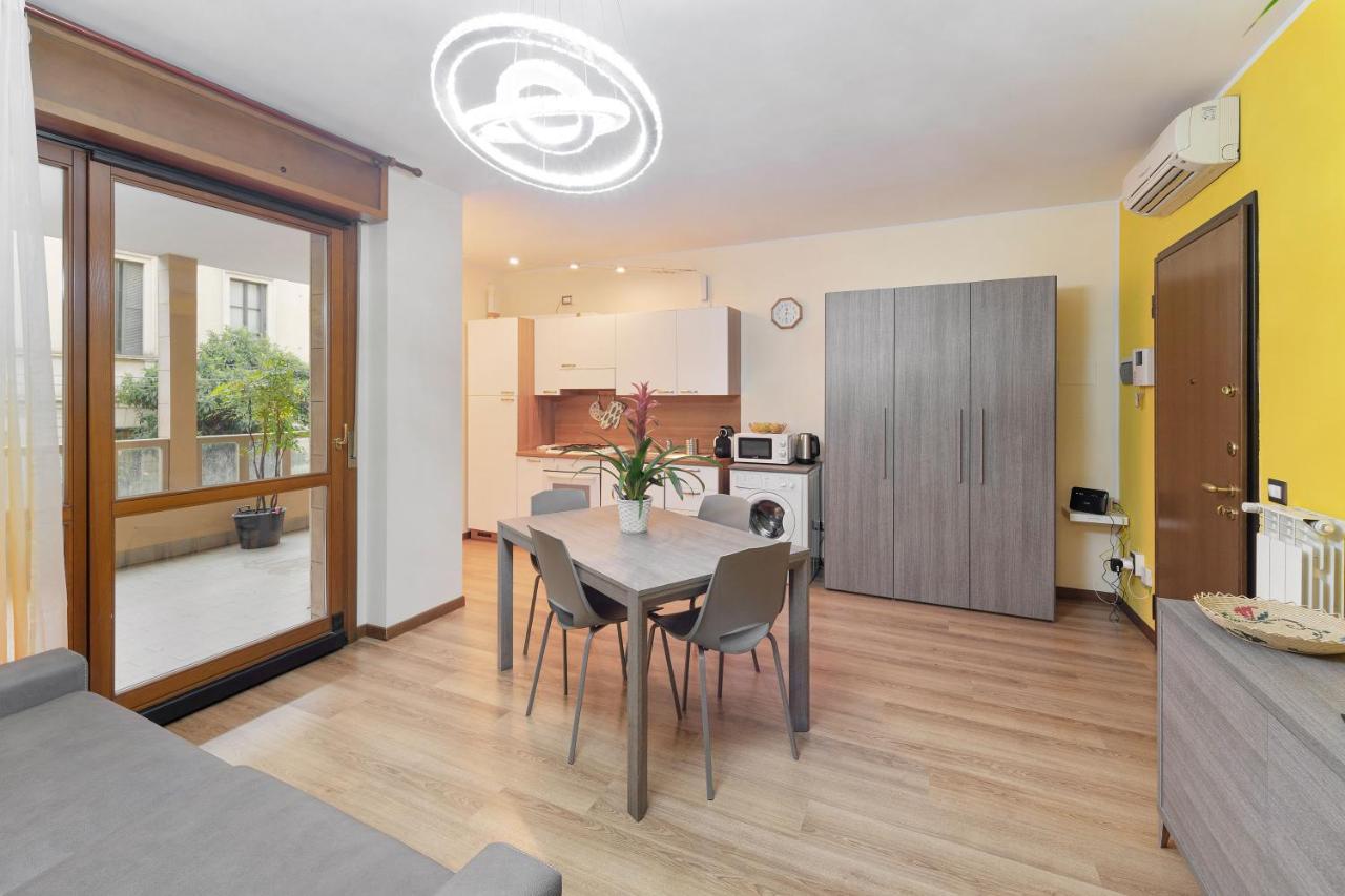 Best Way Rent - Appartamento Con Terrazzo Zona Sempione Milano Esterno foto